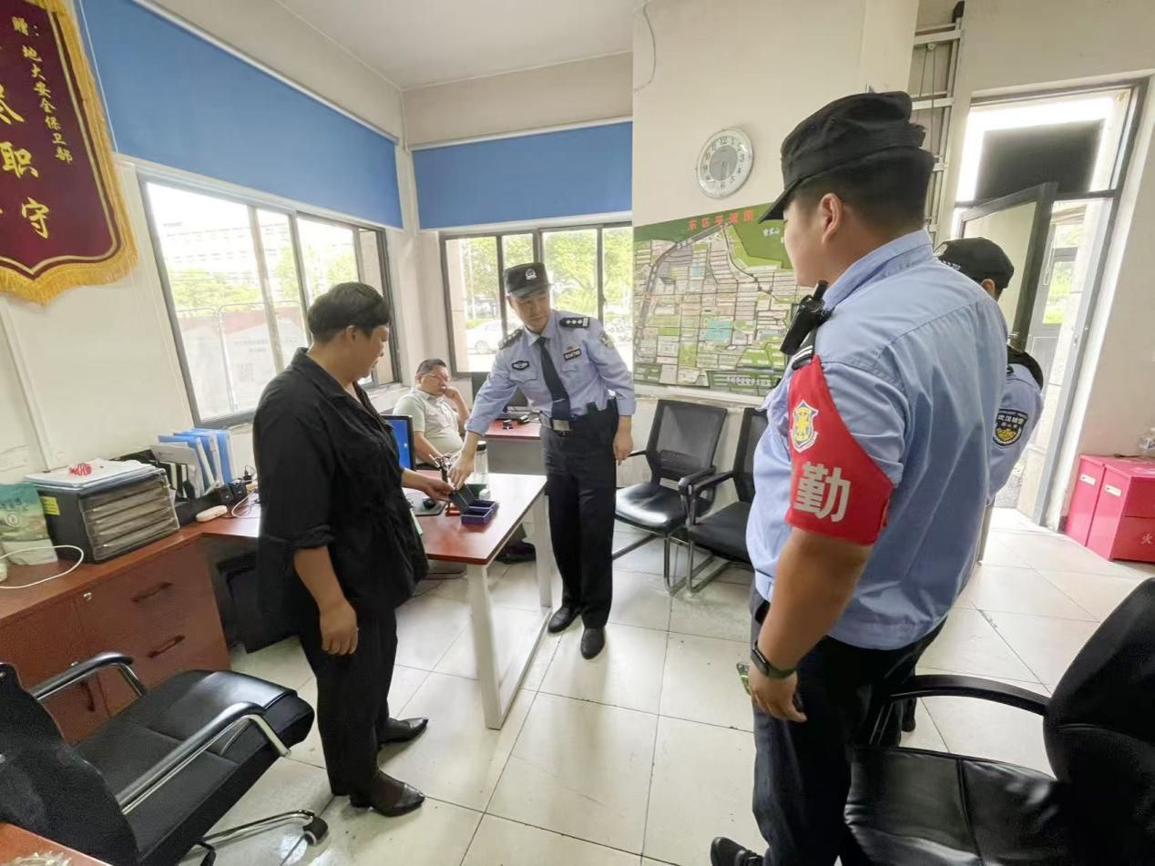 97038940b9b6a47495a464d92e27d294