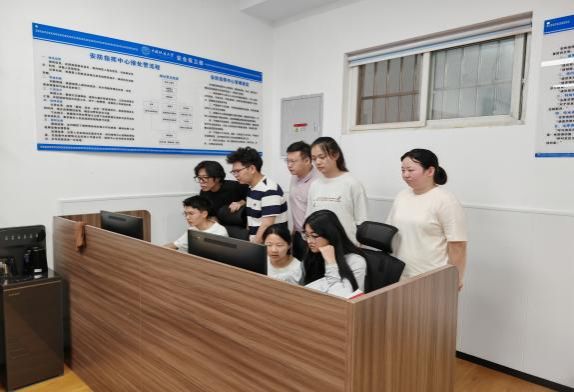 a0bcbe921299701103c2bdcc4a340e9