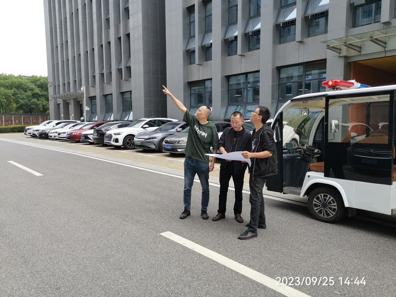 a082f8ea2490fd72e5701e13840d5a1