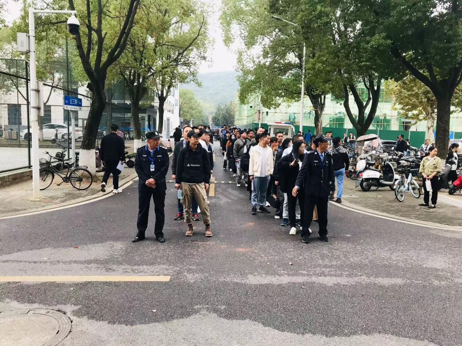 7b382c49cc920ac6df72f70af28464e