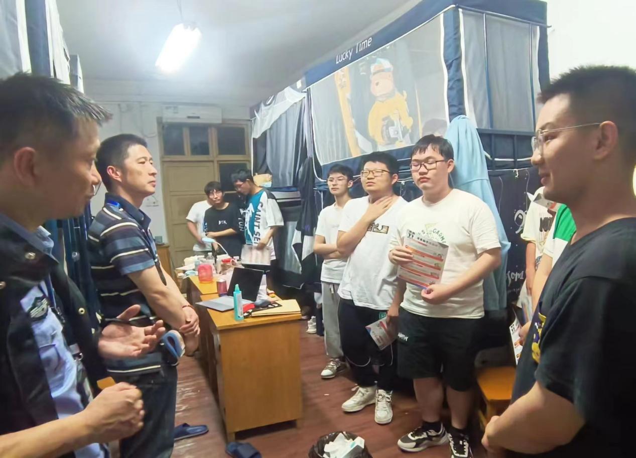 9e162672a6d52bff1d2a94476f694d8